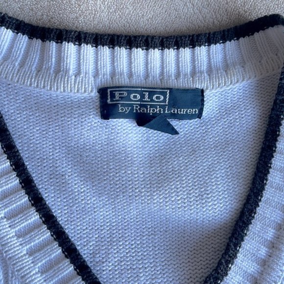 Vintage Polo By Ralph Lauren cable-knit sweater vest (L) - Picture 2 of 4